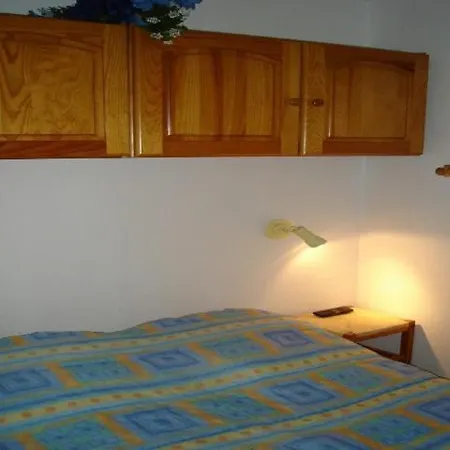 Apartmán One-bedroom With Swimming Pool View 66 Agde